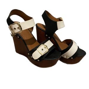 Shiekh Wedge Heels